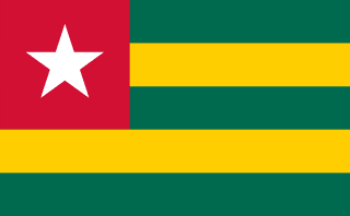 Togo Flag - VELUTA Close-Up Fabric Wave + Type-C Port DC 5V 2A Premium Detail